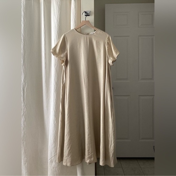 NWT! Banana Republic Beige Aurelia Linen-Blend Maxi Dress - Size XS 🦋 - Picture 4 of 5